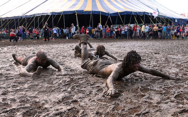 how to wear a chocolate milkshake Nigel Farage Brexit Party glastonbury
