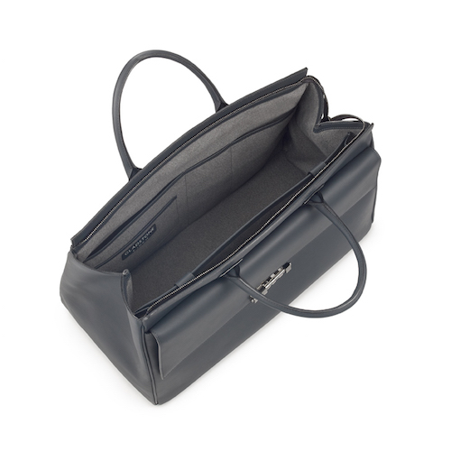 G48 Gladstone London Travel Bag