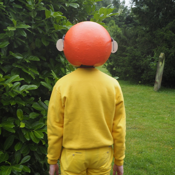 Menswear OOTD The Chic Geek Blogger American Apparel yellow polo ralph lauren trousers Falke socks sandals
