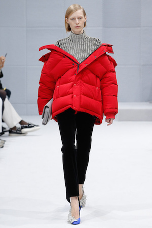 Oversized parka Balenciaga The Chic Geek
