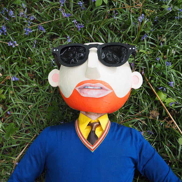 Menswear OOTD The Chic Geek blue v neck MG Rivers