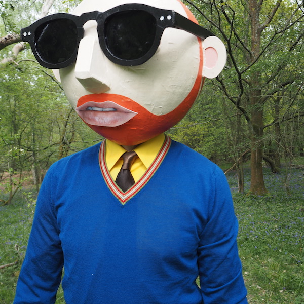 Menswear OOTD The Chic Geek blue v neck MG Rivers