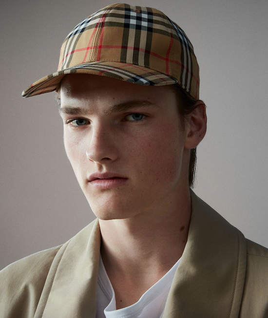 Burberry Cap Check Horseferry Fashion Rip Off