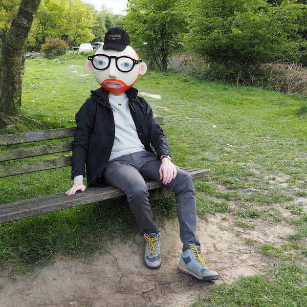 Menswear OOTD The Chic Geek Chrome Industries Black Coal Merrell country casuals