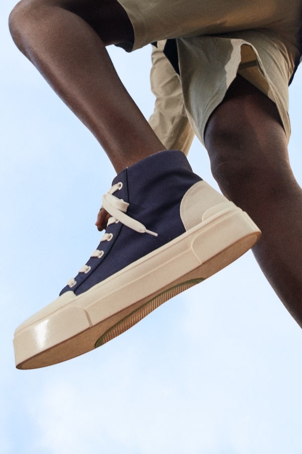 good news H&M shoe unisex