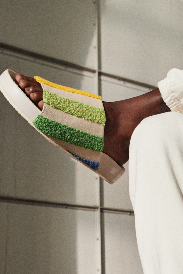 good news H&M shoe unisex