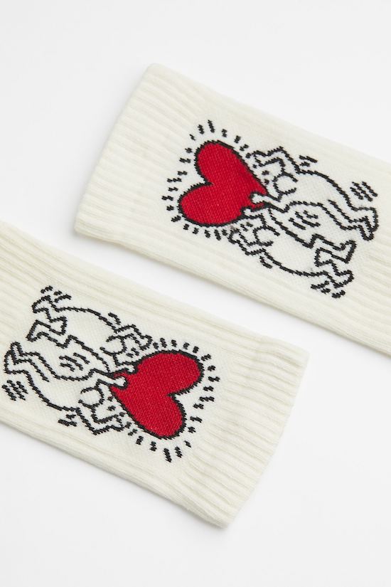 best menswear products in the world keith haring H&M socks collection